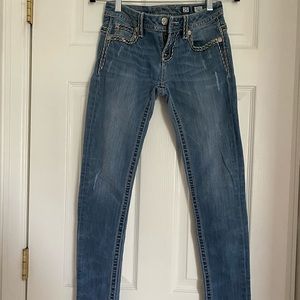 Miss Me skinny jeans 25